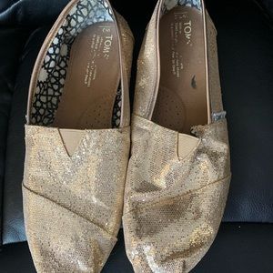 Gold Toms size 9.5